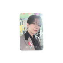 Load image into Gallery viewer, Xdinary Heroes &#39;Beautiful Mind&#39; JYP Shop POB Benefit Photocard
