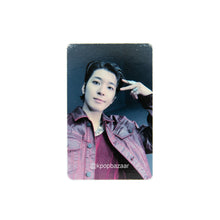 Load image into Gallery viewer, SEVENTEEN &#39;HAPPY BURSTDAY&#39; Apple Music Lucky Draw Round 1 Benefit Photocard
