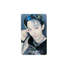 Load image into Gallery viewer, SEVENTEEN &#39;HAPPY BURSTDAY&#39; Apple Music Lucky Draw Round 1 Benefit Photocard
