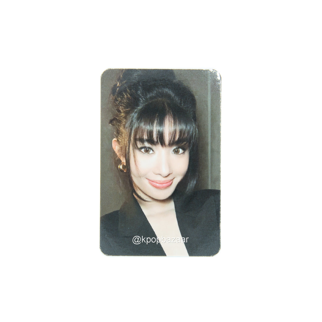 KATSEYE 'Beautiful Chaos' Soundwave Pop-Up Store Lucky Draw Benefit Photocard