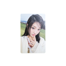 Load image into Gallery viewer, ILLIT 'bomb' Weverse Lucky Draw Round 2 Benefit Photocard
