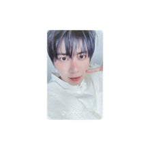 Load image into Gallery viewer, TXT &#39;The Star Chapter: TOGETHER&#39; Studio Choom POB Benefit Photocard
