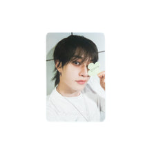 Load image into Gallery viewer, Stray Kids &#39;KARMA&#39; Withmuu POB Benefit Photocard
