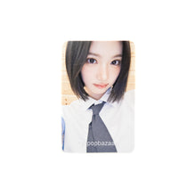 Load image into Gallery viewer, Hearts2Hearts 'STYLE' Mokketshop Lucky Draw Benefit Photocard
