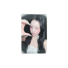 Load image into Gallery viewer, NMIXX &#39;Blue Valentine&#39; Music Plant POB Benefit Photocard
