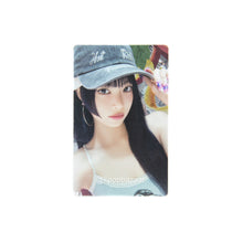 Load image into Gallery viewer, LE SSERAFIM 'SPAGHETTI' Weverse POB Benefit Photocard
