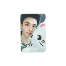Load image into Gallery viewer, Stray Kids 'DominATE: CelebrATE' Official MD Offline Benefit Photocard
