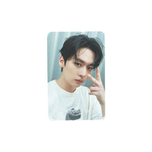 Load image into Gallery viewer, Stray Kids 'KARMA' Soundwave Japan Week 1 Event Benefit Photocard

