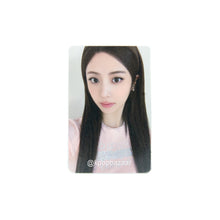 Load image into Gallery viewer, LE SSERAFIM 'SPAGHETTI' Soundwave Compact Ver. POB Benefit Photocard
