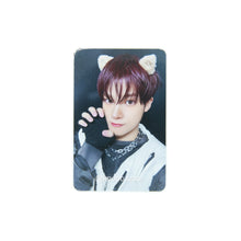Load image into Gallery viewer, xikers 'HOUSE OF TRICKY : WRECKING THE HOUSE' Makestar POB Benefit Photocard
