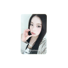 Load image into Gallery viewer, NMIXX 'Blue Valentine' Everline Pop-Up Lucky Draw Round 2 Benefit Photocard
