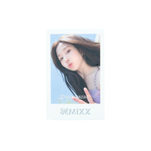 Load image into Gallery viewer, NMIXX 'Blue Valentine' Everline Pop-Up Lucky Draw Round 2 Benefit Photocard
