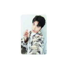 Load image into Gallery viewer, xikers 'HOUSE OF TRICKY : WRECKING THE HOUSE' Soundwave Lucky Draw Benefit Photocard
