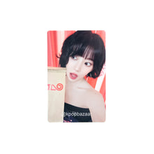 Load image into Gallery viewer, LE SSERAFIM 'SPAGHETTI' Weverse Lucky Draw Round 2 Benefit Photocard
