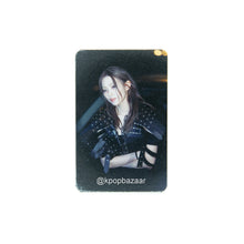 Load image into Gallery viewer, ITZY 'TUNNEL VISION' Soundwave POB Benefit Photocard
