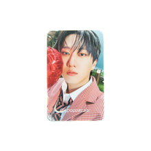Load image into Gallery viewer, Stray Kids 'DO IT' FANS Shop POB Benefit Photocard
