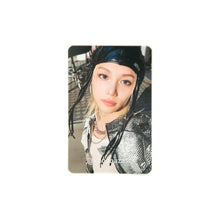 Load image into Gallery viewer, Stray Kids 'DO IT' Soundwave POB Benefit Photocard
