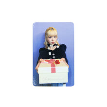 Load image into Gallery viewer, NMIXX 'Blue Valentine' Makestar FS Round 8 Benefit Photocard
