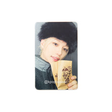 Load image into Gallery viewer, Stray Kids 'DO IT' FANS Shop VC Benefit Photocard
