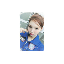 Load image into Gallery viewer, TWICE '10VE UNIVERSE' Official MD Benefit Photocard
