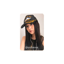 Load image into Gallery viewer, MEOVV 'BITE NOW' Music Plant Lucky Draw Benefit Photocard
