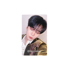 Load image into Gallery viewer, ATEEZ 'GOLDEN HOUR : Part.5' Jump Up POB Benefit Photocard
