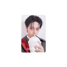 Load image into Gallery viewer, ATEEZ 'GOLDEN HOUR : Part.5' Hellolive POB Benefit Photocard
