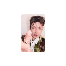 Load image into Gallery viewer, ATEEZ 'GOLDEN HOUR : Part.5' Hellolive POB Benefit Photocard
