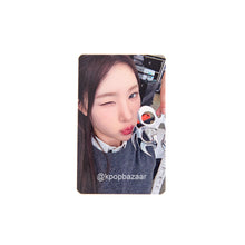 Load image into Gallery viewer, Hearts2Hearts 'FOCUS' InterAsia POB Benefit Photocard
