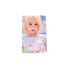 Load image into Gallery viewer, Hearts2Hearts 'Lemon Tang' Soundwave Pop-Up Lucky Draw Benefit Photocard
