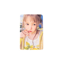 Load image into Gallery viewer, Hearts2Hearts 'Lemon Tang' Soundwave Pop-Up Lucky Draw Benefit Photocard
