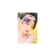 Load image into Gallery viewer, MAMAMOO '4WARD' Everline Lucky Draw Benefit Photocard
