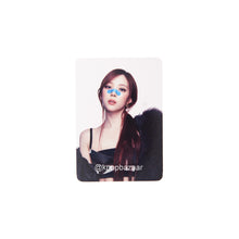 Load image into Gallery viewer, MEOVV 'GO HARD' Withmuu POB Benefit Photocard
