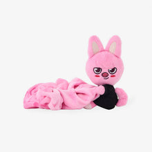 Load image into Gallery viewer, [PREORDER] Stray Kids World Tour 'RUN IT JAPAN' Official MD - Scrunchie
