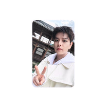 Load image into Gallery viewer, Stray Kids &#39;合 (HOP)&#39; JYP Shop Pop-up Lucky Draw POB Benefit Photocard
