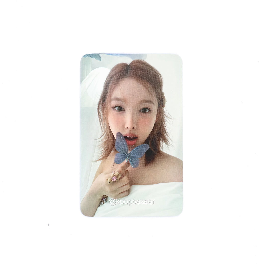 NAYEON 'Yes, I Am Nayeon' Apple Music POB Benefit Photocard