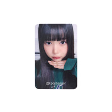 Load image into Gallery viewer, Hearts2Hearts &#39;The Chase&#39; Soundwave POB Benefit Photocard
