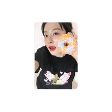 Load image into Gallery viewer, SEULGI &#39;Accidentally on Purpose&#39; Apple Music POB Benefit Photocard
