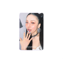 Load image into Gallery viewer, YEJI &#39;AIR&#39; Apple Music POB Benefit Photocard
