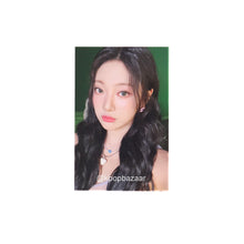 Load image into Gallery viewer, aespa 'Exhibition #potd #aespa' Official Random Trading Photocard (B Ver.)
