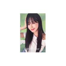 Load image into Gallery viewer, aespa 'Exhibition #potd #aespa' Official Random Trading Photocard (A Ver.)
