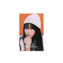 Load image into Gallery viewer, aespa 'Exhibition #potd #aespa' Official Random Trading Photocard (B Ver.)
