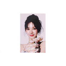 Load image into Gallery viewer, aespa 'Exhibition #potd #aespa' Official Random Trading Photocard (A Ver.)
