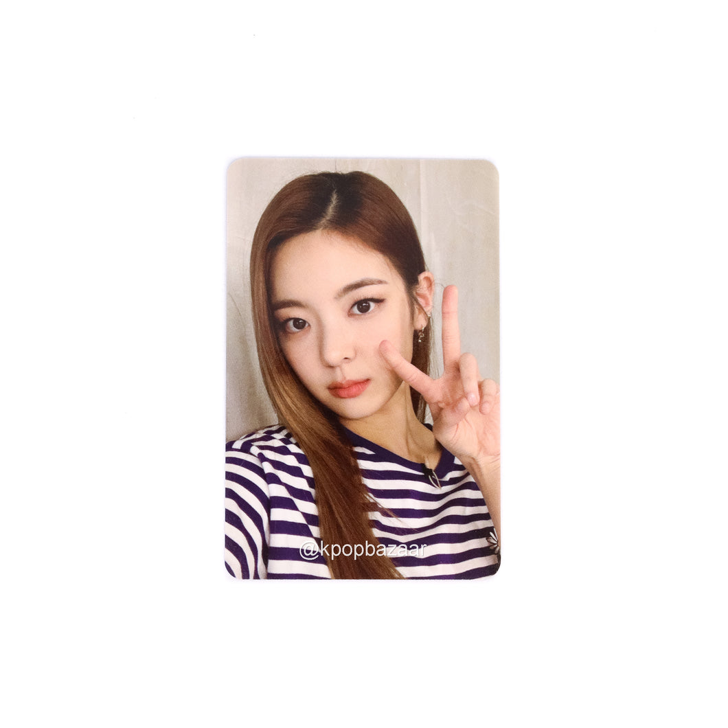 ITZY 'Checkmate' KTOWN4U POB Benefit Photocard