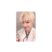 Load image into Gallery viewer, SF9 &#39;Love Race&#39; Apple Music POB Benefit Photocard
