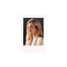 Load image into Gallery viewer, NMIXX &#39;Fe304: FORWARD&#39; Apple Music POB Benefit Photocard
