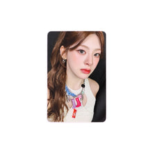 Load image into Gallery viewer, STAYC &#39;S&#39; Apple Music POB Benefit Photocard
