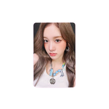 Load image into Gallery viewer, STAYC &#39;S&#39; Apple Music POB Benefit Photocard
