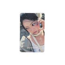 Load image into Gallery viewer, LE SSERAFIM &#39;HOT&#39; Withmuu Lucky Draw Round 1 Benefit Photocard
