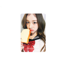 Load image into Gallery viewer, STAYC &#39;S&#39; Makestar Lucky Draw Benefit Photocard
